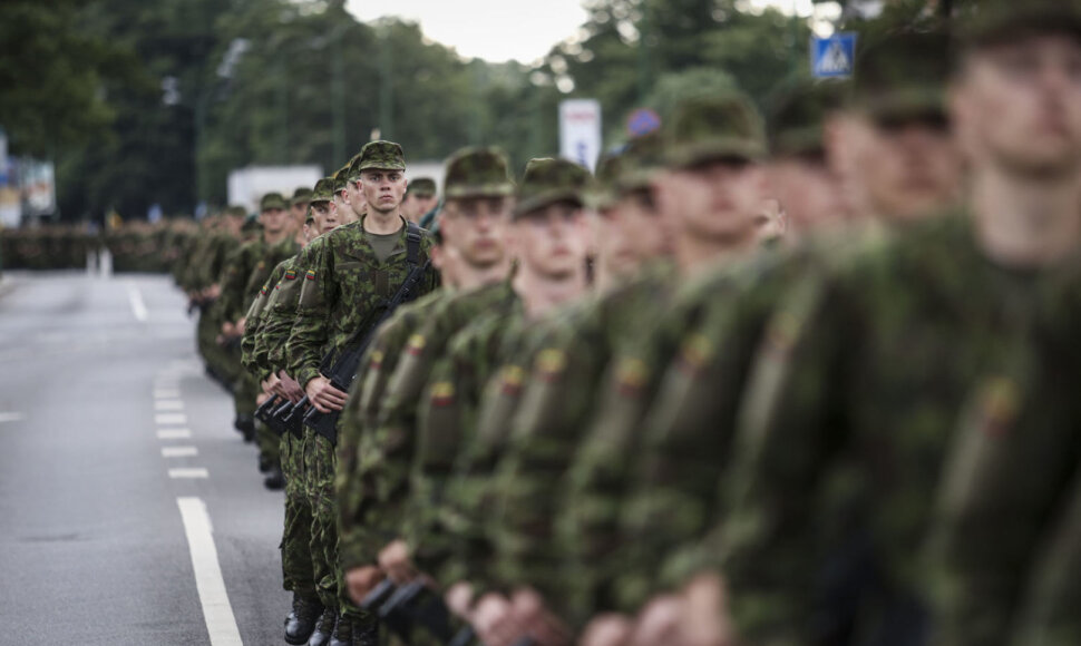 Nuolatinės privalomosios pradinės karo tarnybos karių priesaikos ceremonija Dragūnų batalione