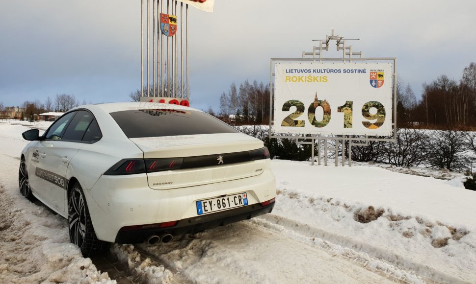 Lietuvos Metų automobilis 2019 „Peugeot 508“ lankėsi Rokiškyje