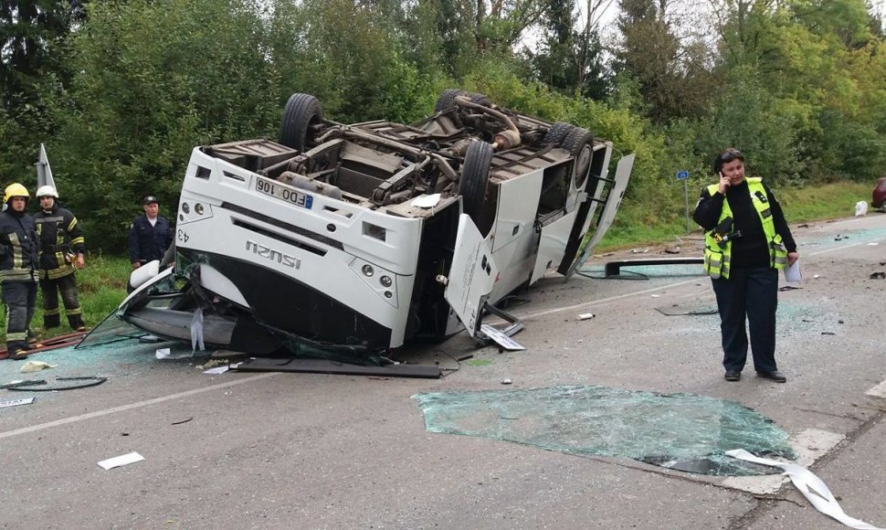 Autobuso avarija Raseinių rajone