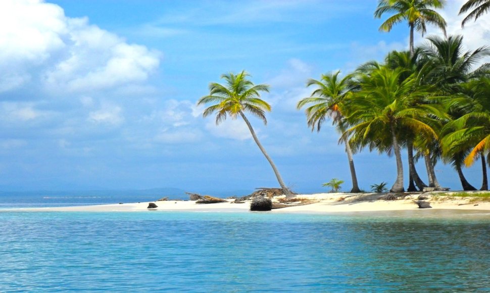 San Blass saloje Panamoje galima pasijusti tikrais robinzonais