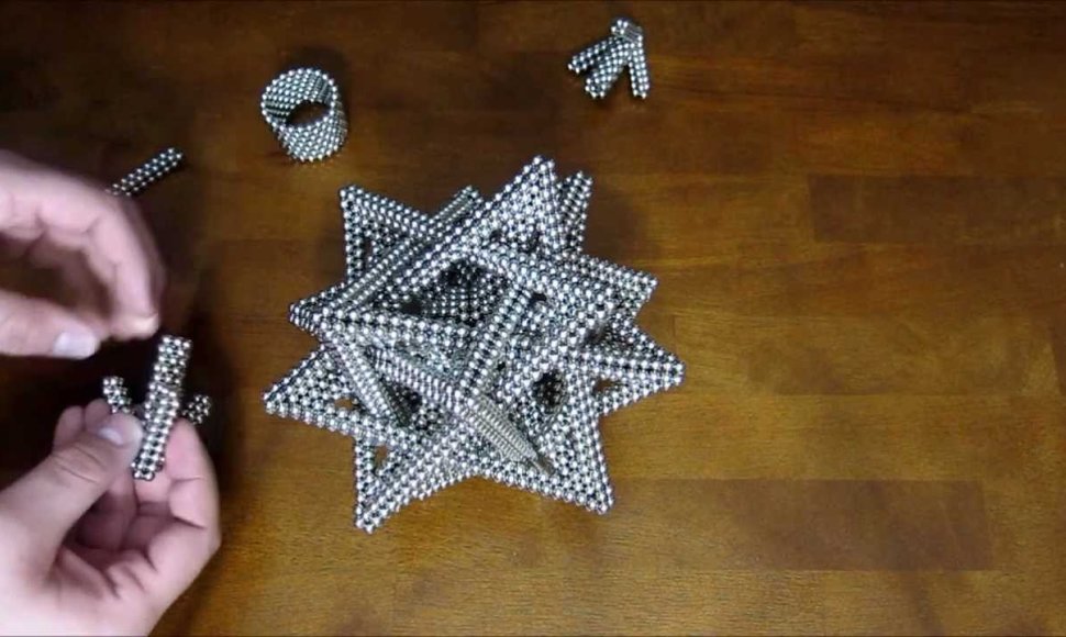 tutorial-compound-of-five-tetrahedra-zen-magnets