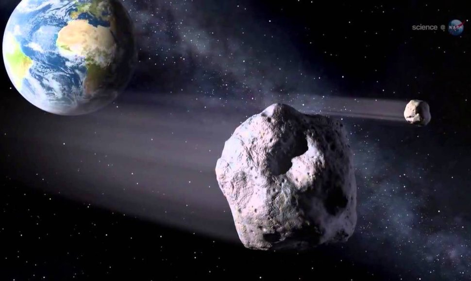 VIDEO kadras: Asteroidas praskries pro Žemę 27 680 kilometrų atstumu