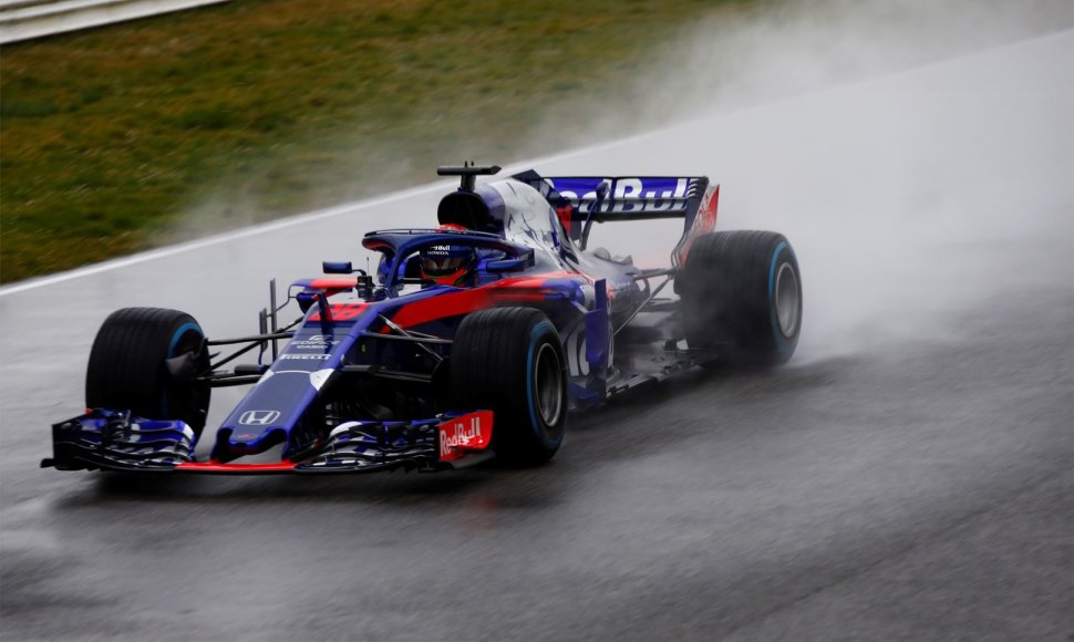 Naujas „Red Bull Toro Rosso Honda“ komandos bolidas
