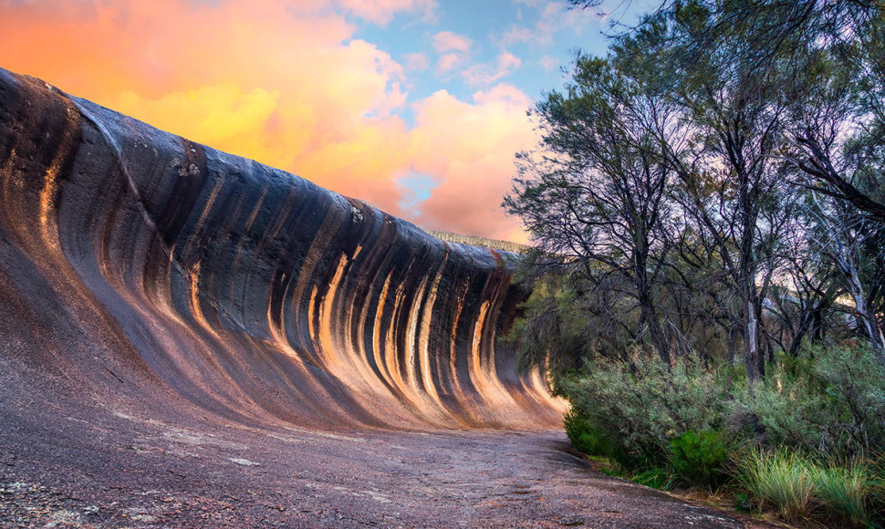 Bangos uola, Australija