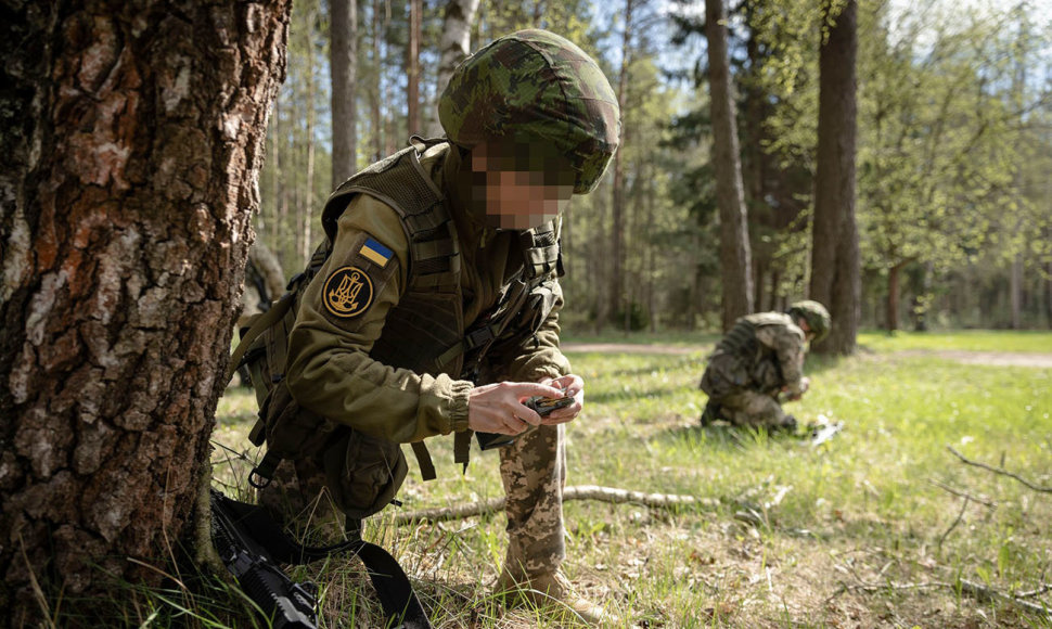 Lietuvos kariai surengė mokymus Ukrainos instruktoriams