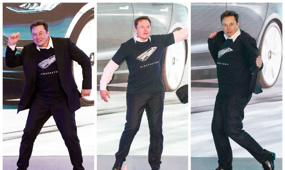 Elonas Muskas šoka „Tesla“ automobilių pristatyme Šanchajuje
