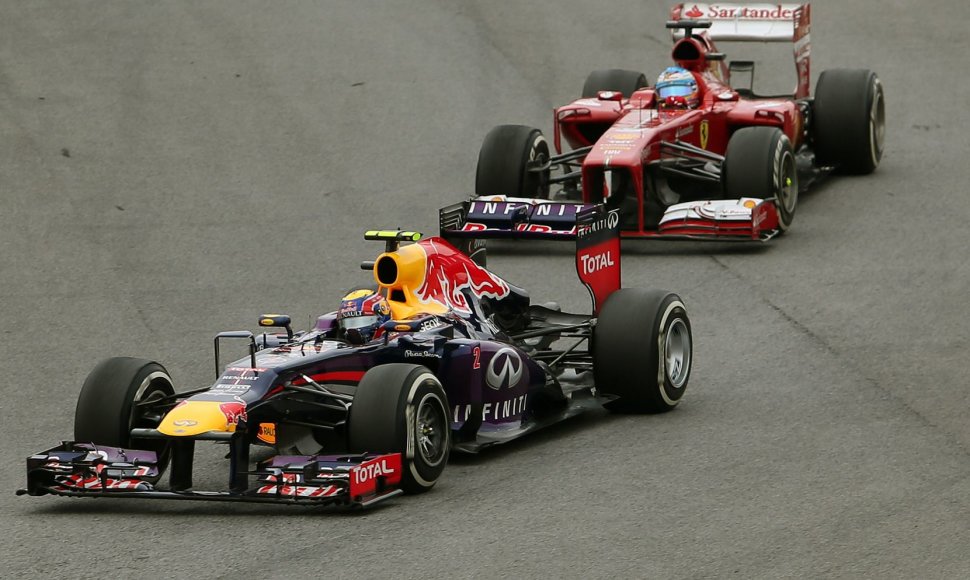 Markas Webberis ir Fernando Alonso 