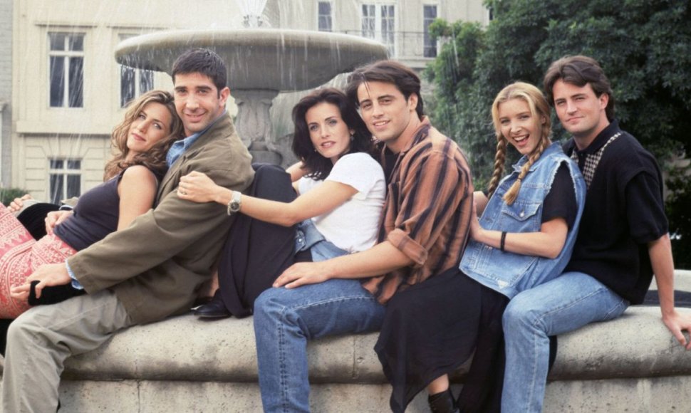 „Draugų“ aktoriai Jennifer Aniston, Courteney Cox, Mattas LeBlancas, Lisa Kudrow, Matthew Perry ir Davidas Schwimmeris (1994 m.)