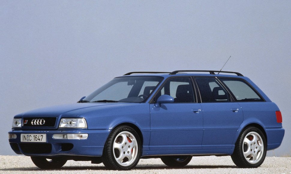 „Audi RS2“ (1993 m.)