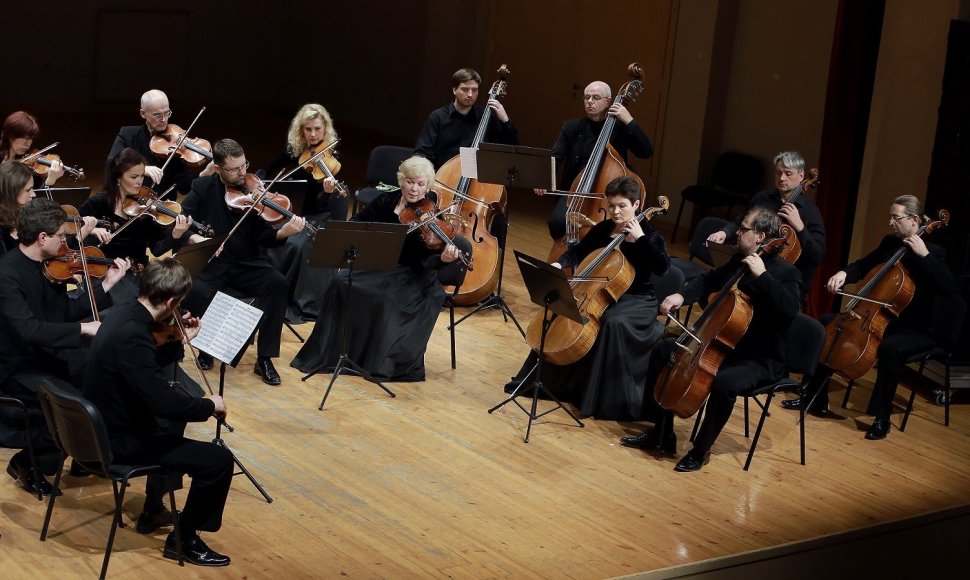 Klaipėdos kamerinis orkestras ruošiasi koncertui „Barokinis atvirukas“
