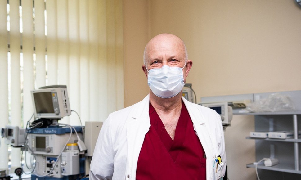 Respublikinės Panevėžio ligoninės  gydytojas chirurgas Rimvydas Tumas