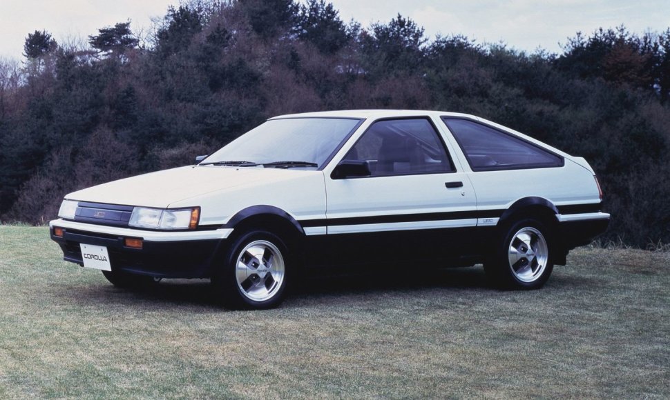 „Toyota“ AE86