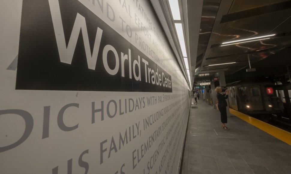Niujorke vėl atidaryta „WTC Cortlandt“ metro stotis