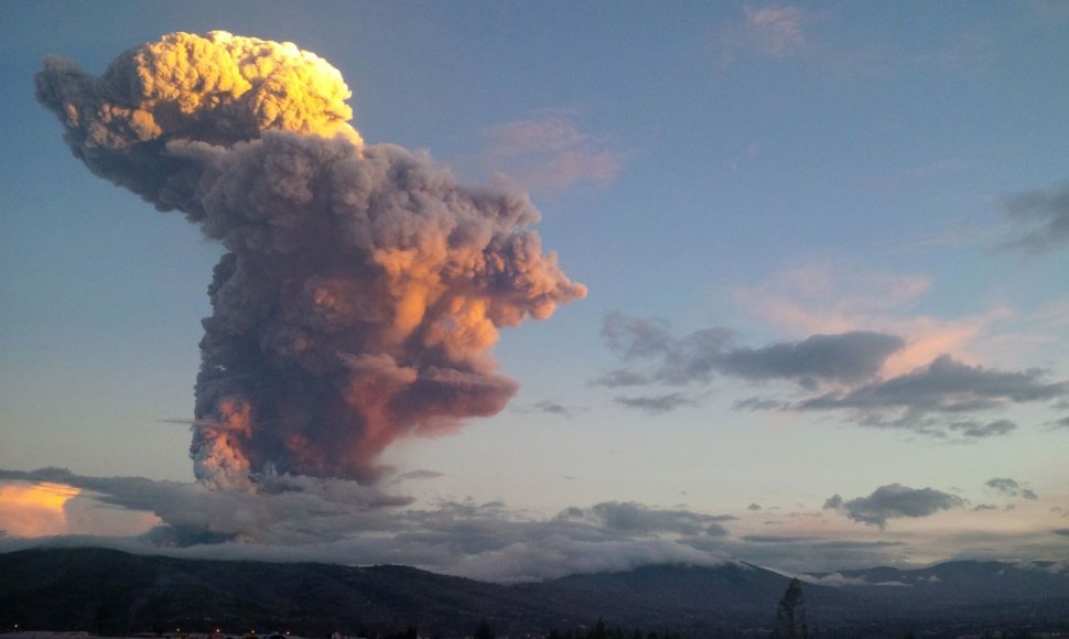 Išsiveržęs ugnikalnis Ekvadore