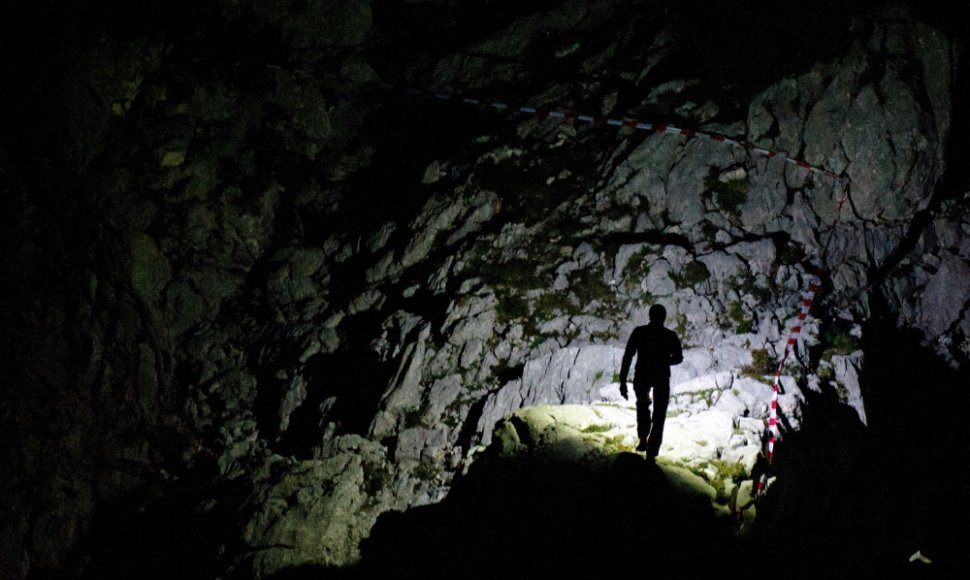 Gelbėtojai J.Westhauserį iš kilometro gylio urvo traukė 12 dienų