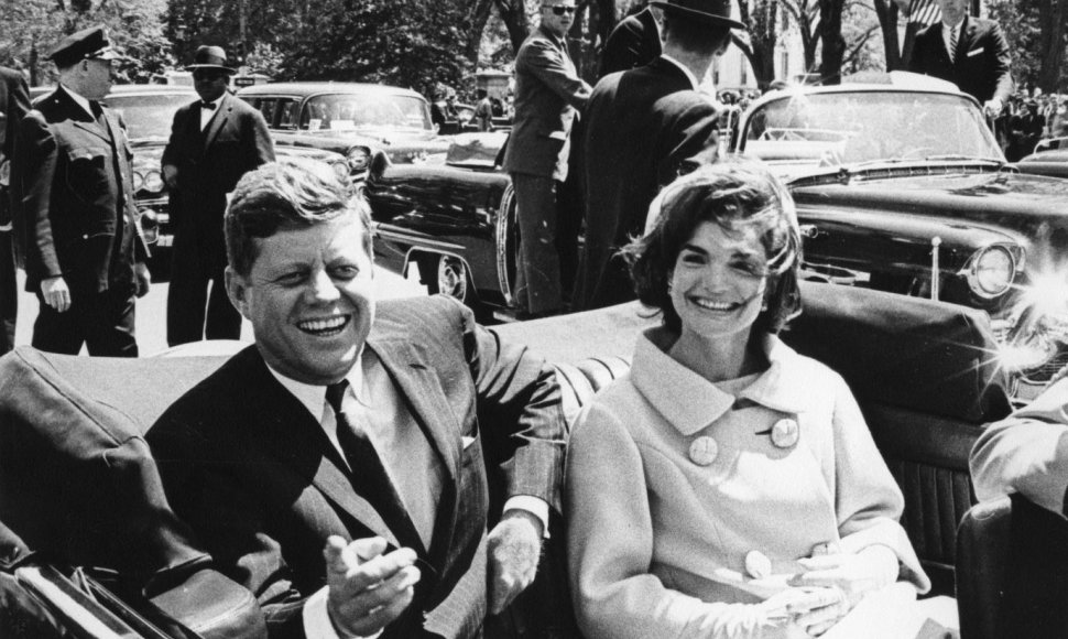 Jacqueline Kennedy ir Johnas F. Kennedy (1961 m. gegužės 3 d.)