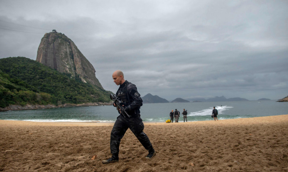 Policija Rio de Žaneiro paplūdimyje