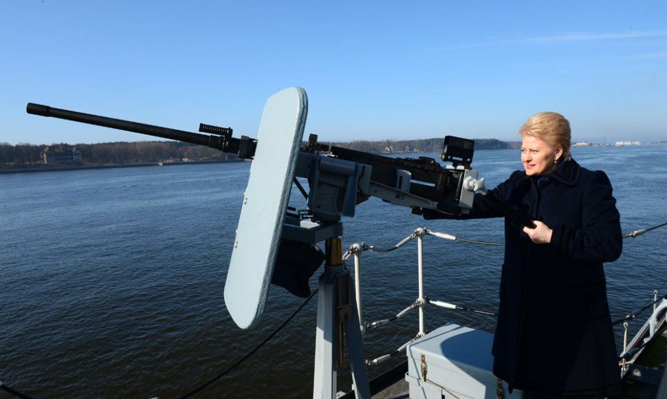 Dalia Grybauskaitė apsilankė Karinėse jūrų pajėgose
