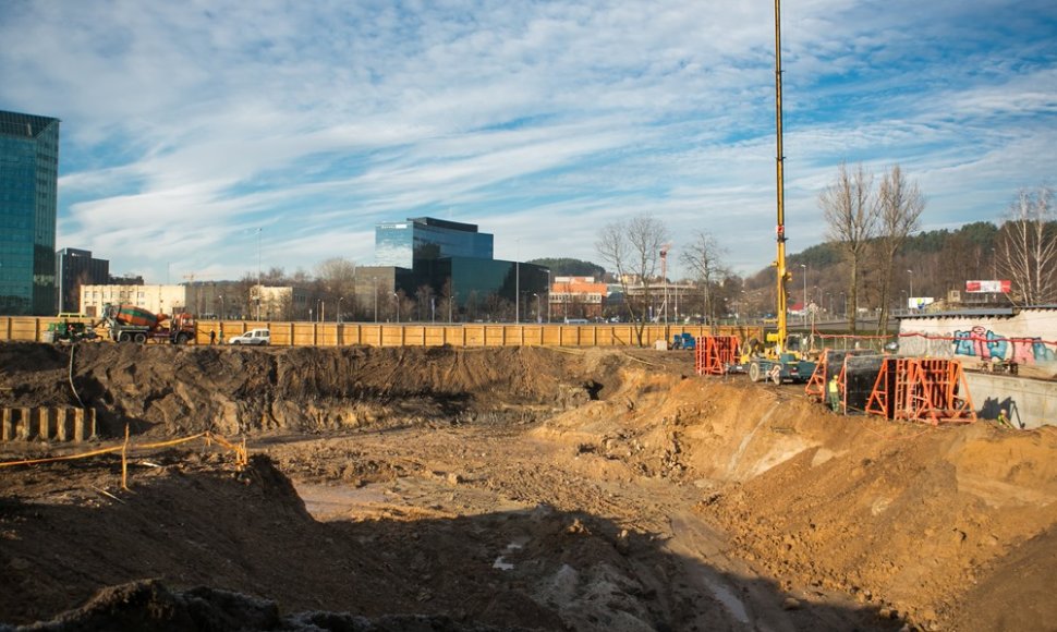 Verslo pastato statybų pradžia Vilniuje