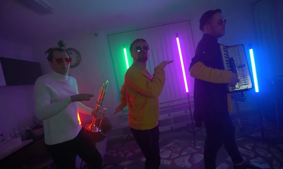 „The Roop“ eurovizinės dainos parodija