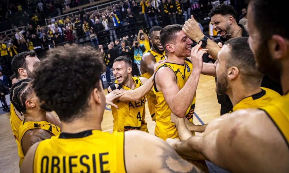 Atėnų AEK triumfas