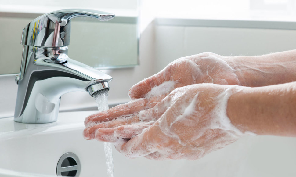 Plaunasi rankas