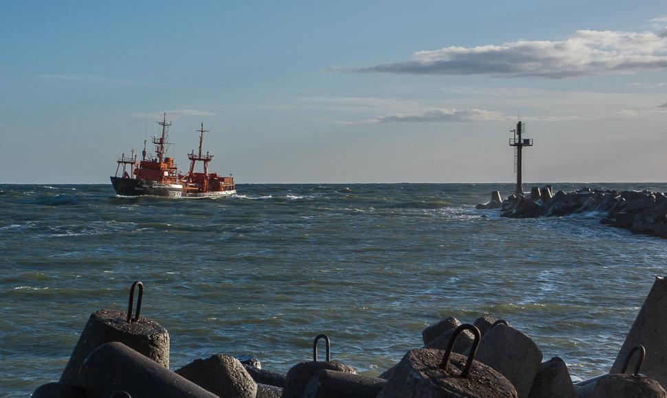 Laivas „Šakiai“ grįžta į Klaipėdos jūrų uostą