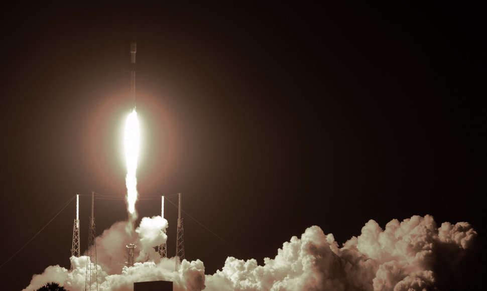 60 „SpaceX Starlink“ palydovų į kosmosą iškelti be jokių staigmenų ir nesklandumų