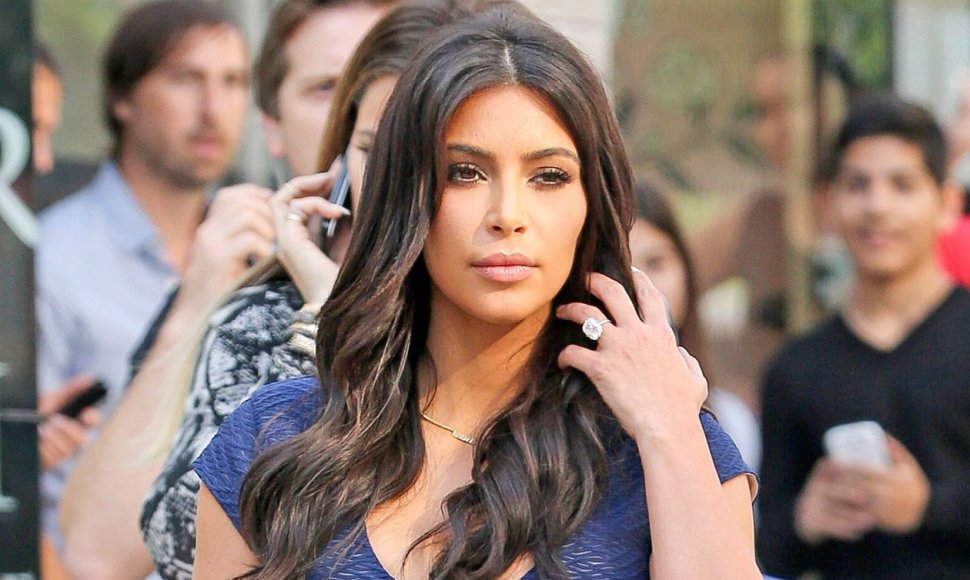Kim Kardashian sužadėtuvių žiedas