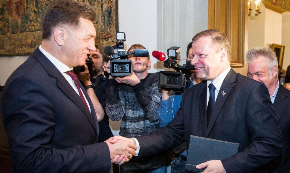 Algirdas Butkevičius, Saulius Skvernelis
