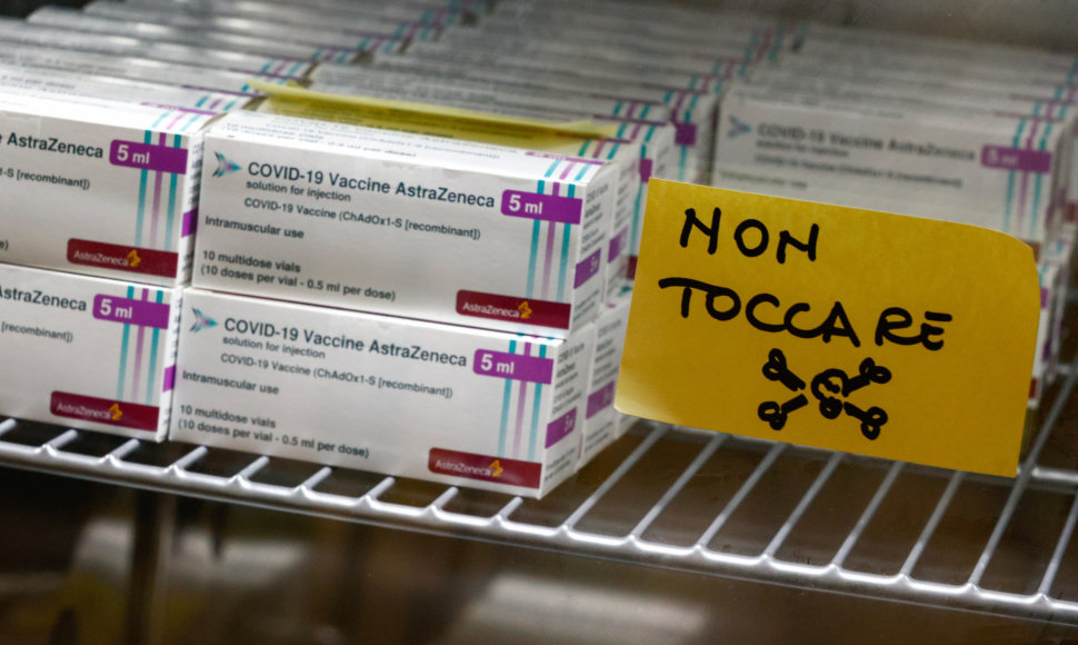 „AstraZeneca“ vakcinos dozės Italijoje