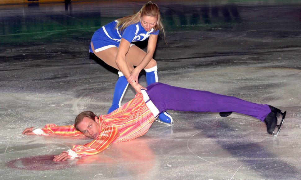 Romanas Kostomarovas ir Tatjana Navka yra laimėję olimpinį auksą.