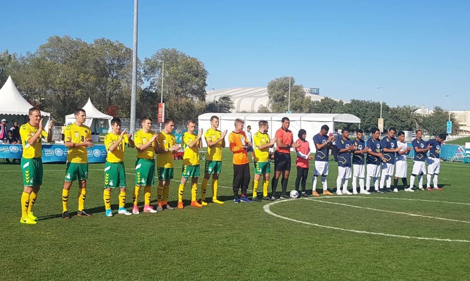 Specialiosiose žaidynėse Abu Dabyje Lietuvos futbolininkai finale 4:2 įveikė brazilus. 