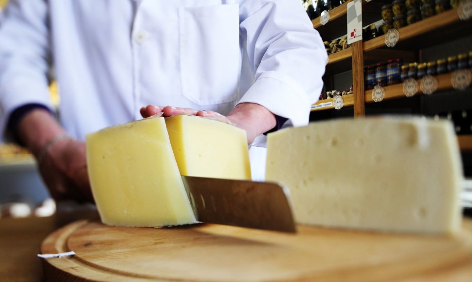 Sūrio parduotuvėje Kroatijoje