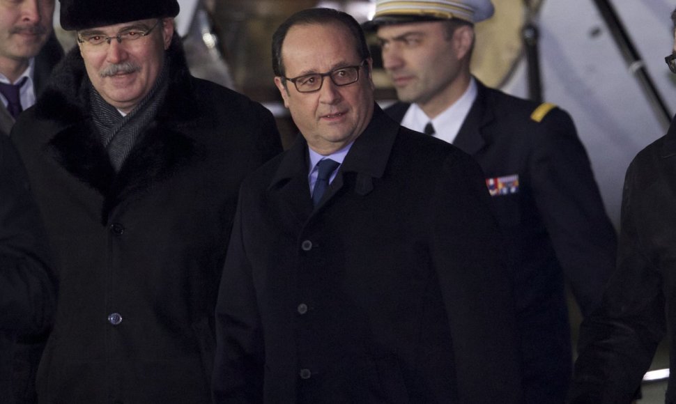 F.Hollande'as ir A.Merkel atvyko į Maskvą