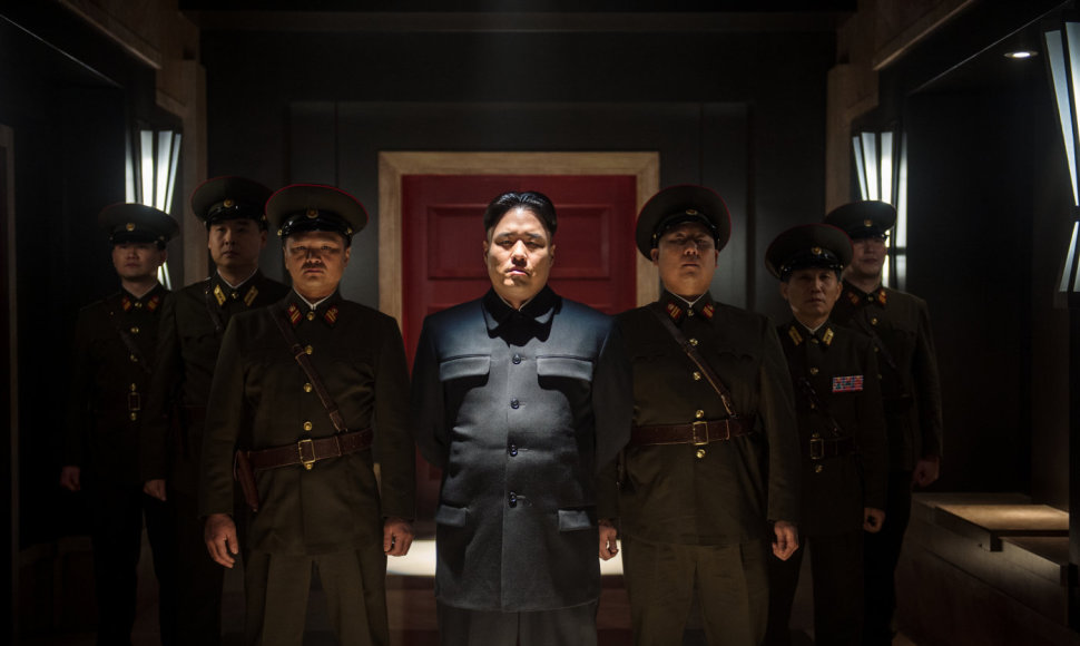 Šiaurės Korėjos diktatorių Kim Jong-Uną filme „Interviu“ vaidina Randallas Parkas