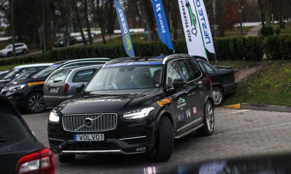 Lietuvos „Metų automobilio 2016“ bandymų stovykla Druskininkuose