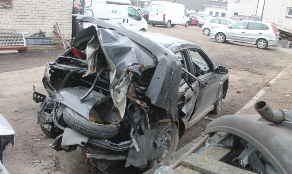 „Subaru Impreza“ po avarijos