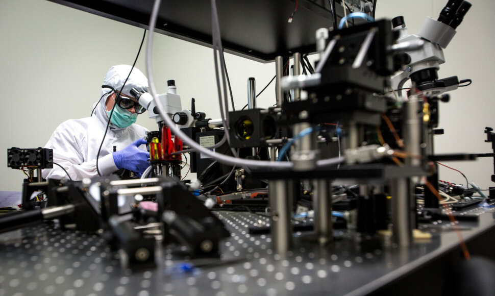UAB &bdquo;Brolis Semiconductors&ldquo;  labaratorija