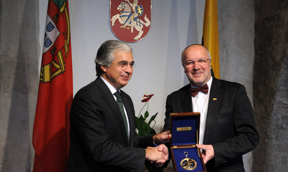 Juozas Olekas su Portugalijos gynybos ministru Dr. José Pedro Correia de Aguiar-Branco
