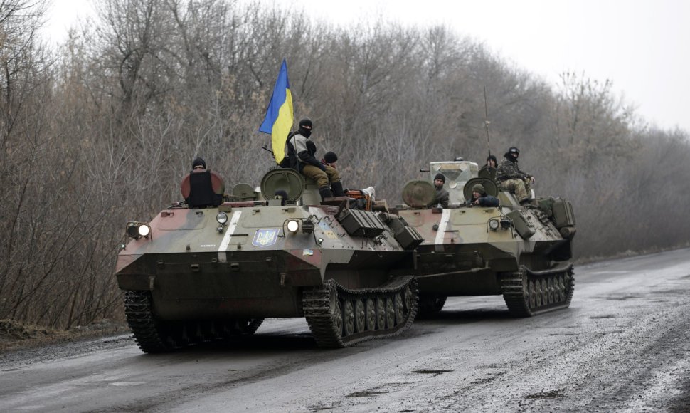 Paskutinės sausio dienos Donbase: evakuacija ir nesibaigiantys teroristų apšaudymai