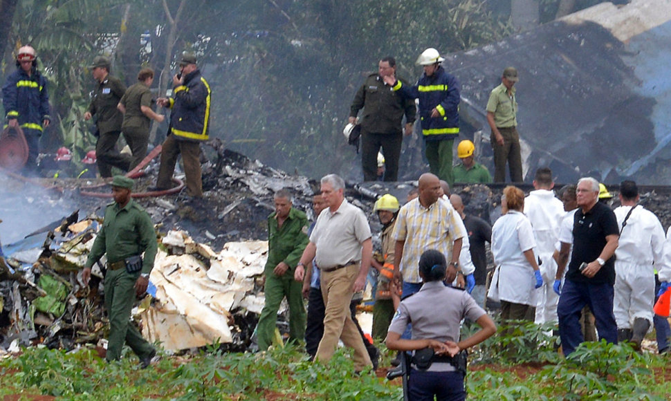 Kuboje kildamas sudužo keleivinis lėktuvas „Boeing 737“
