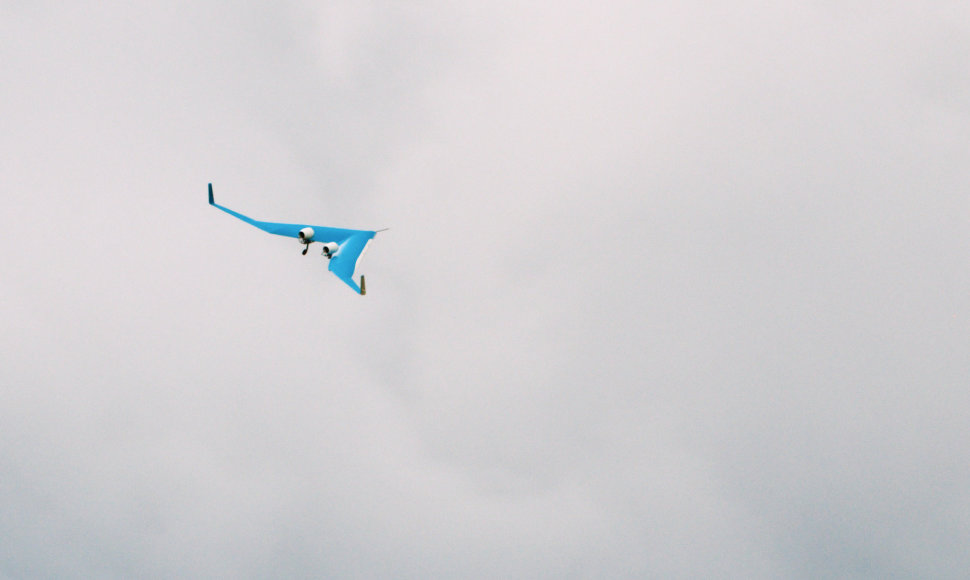 KLM kuriamo V formos avialainerio prototipas ore
