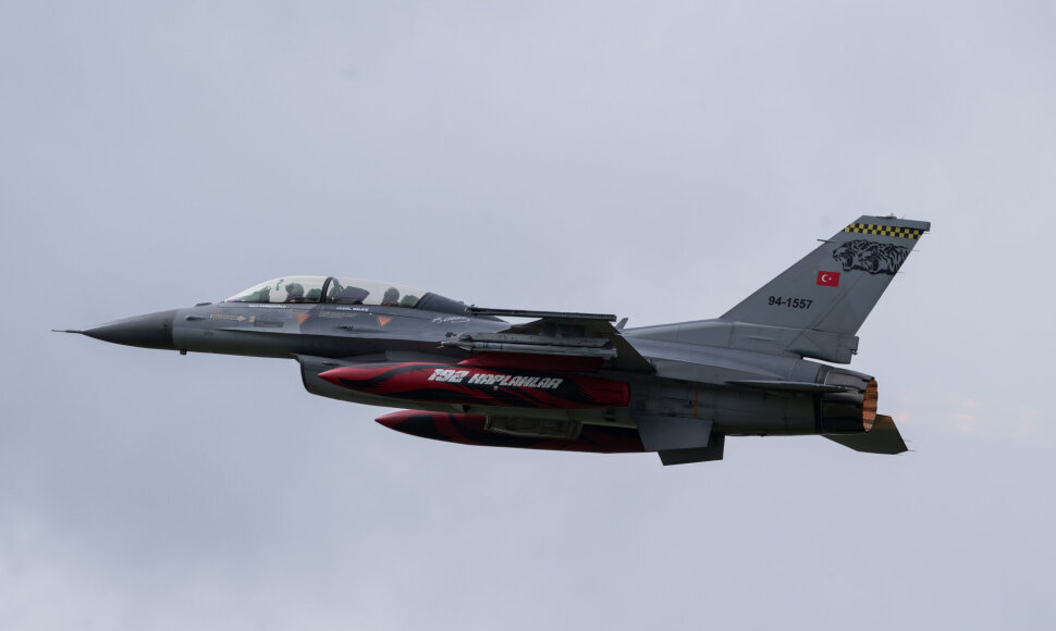 Naikintuvas F-16