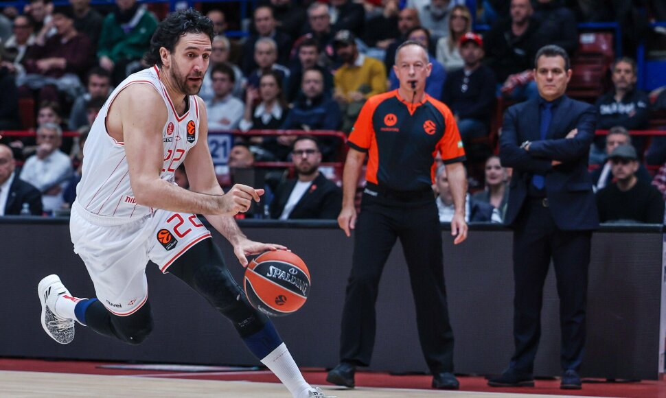 Vasilije Micičius, Dimitris Itoudis