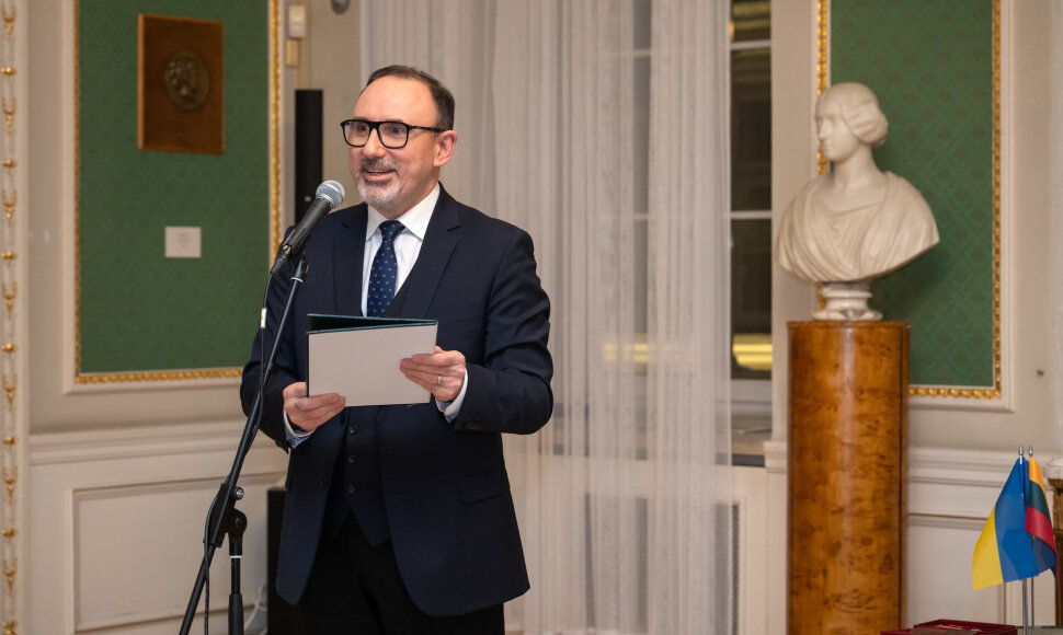LNDM generaliniam direktoriui dr. Arūnui Gelūnui įteiktas valstybinis Ukrainos ordinas