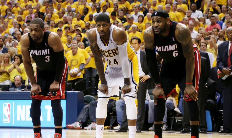 „Heat“ žaidėjas  Dwyane'as Wade'as, „Indiana Pacers“ lyderis Paulas George'as ir „Heat“ žvaigždė  LeBronas Jamesas 