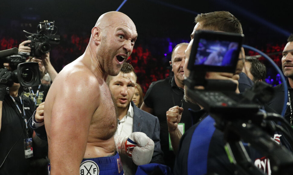 Tysonas Fury ir Tomas Schwarzas bei jų dvikova Las Vegase.