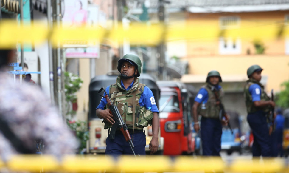 Šri Lankos saugumo tarnybos žinojo apie išpuolių grėsmę, bet kodėl nieko nedarė?