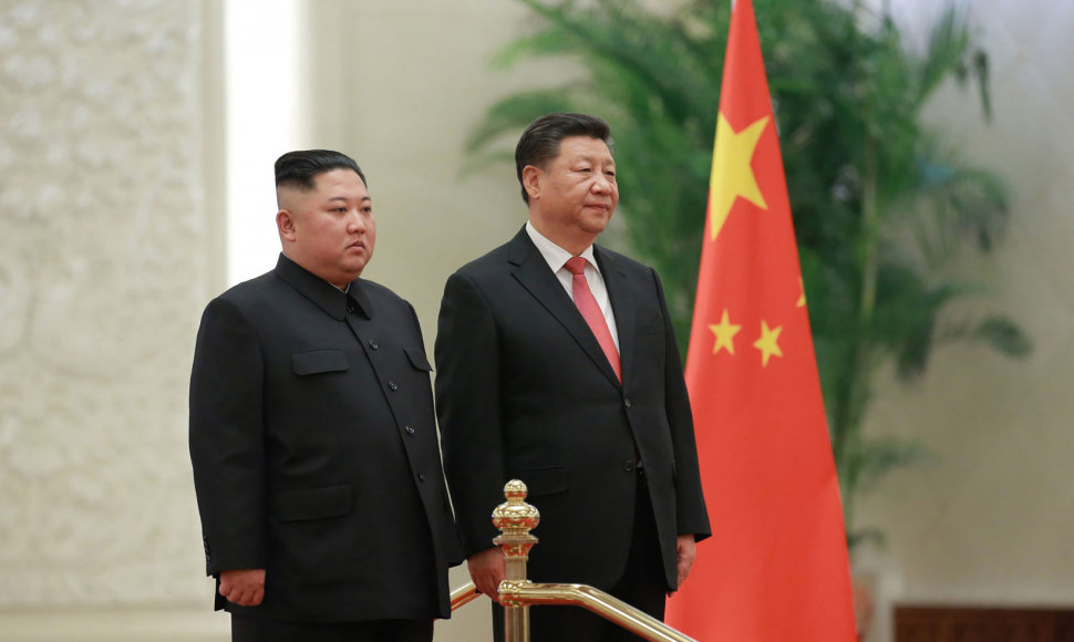 Kim Jong Unas ir Xi Jinpingas